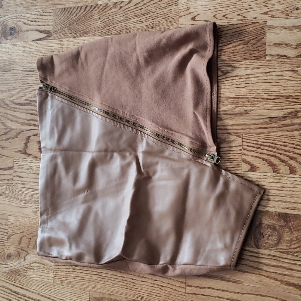 (M) Revamped by Sirens Assymetrical Faux Leather Mini Skirt Party Bodycon